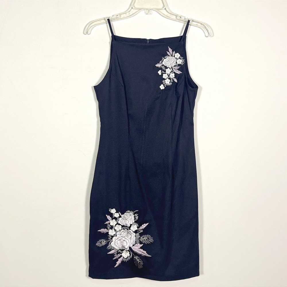 Vintage‎ Y2K CDC Black Embroidered Dress Sleeveless Party Cocktail Dress Size 4